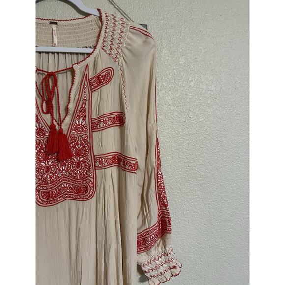 Free People Dress Women’s XS Wind‎ Willow Embroidered Cream and Red Summer - Picture 3 of 15